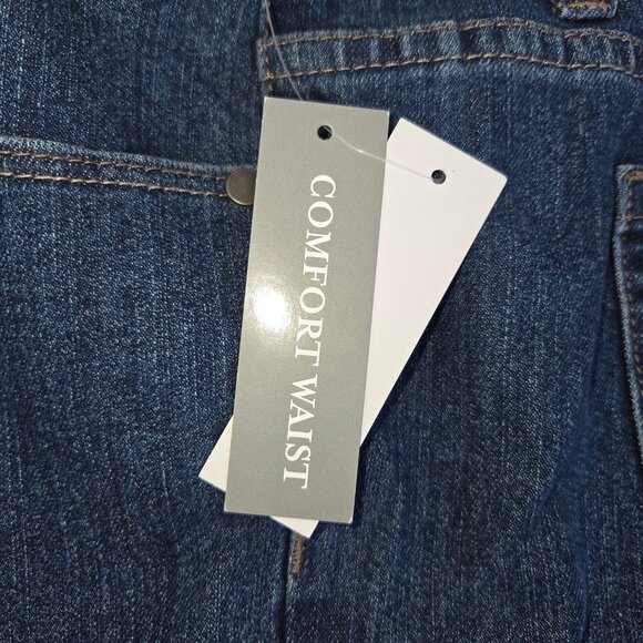 C J Banks Everyday Denim Straight Fit Straight Leg Jeans 14W Comfort Waist 4200 - Picture 2 of 8